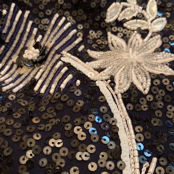 Escada 💯Silk Stunning All Sequin Full Silk Lined Camisole - Picture 15 of 16